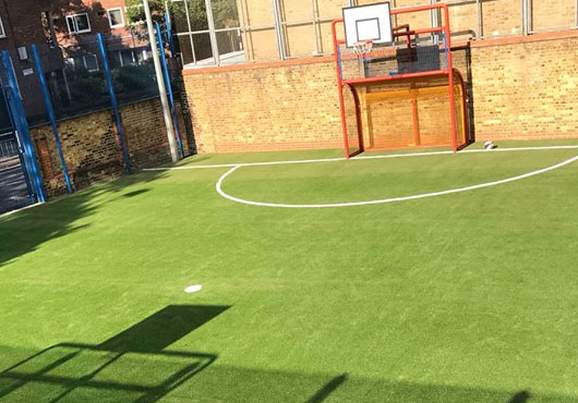 Specialised/Sports 23mm plastic grass portfolio