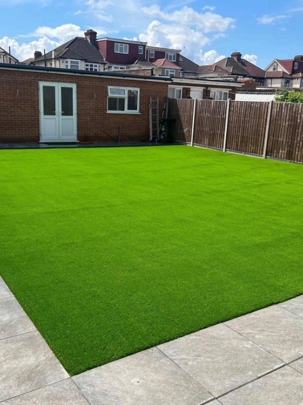 turf in house lawn
